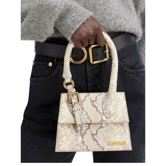 JACQUEMUS LE CHIQUITO MOYEN BOUCLE New no tags no strap - Picture 4 of 7